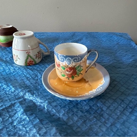 Beautiful Bundle  Japanese Demitasse Cup and Saucer sets - Made in Japan - Picture 9 of 14